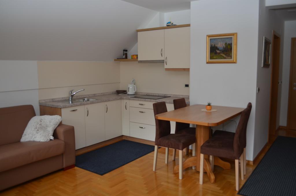 Apartment Brumec Bohinj Bagian luar foto